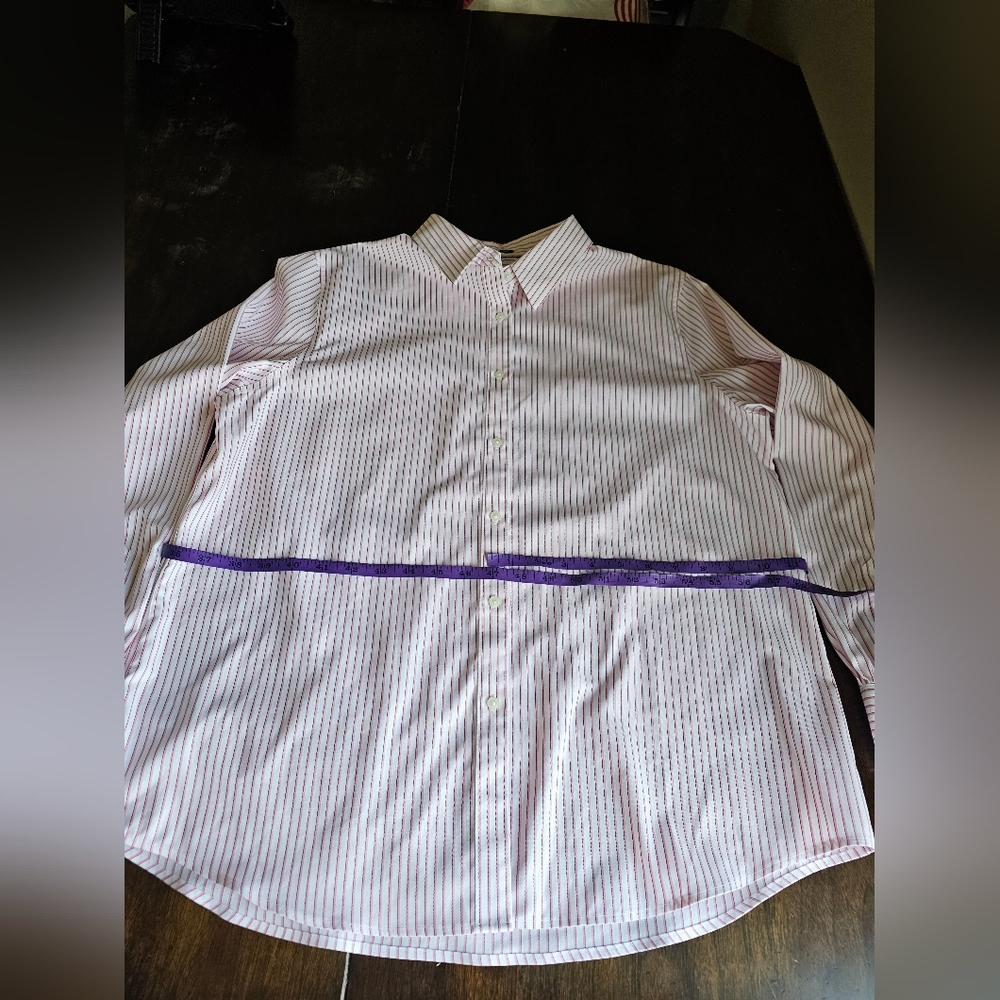 Women's Pink Stripe Button-Front Dress Shirt - Picture 8 of 16